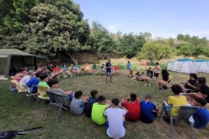 importancia-tiempo-sin-pantallas-ninos-en-corro